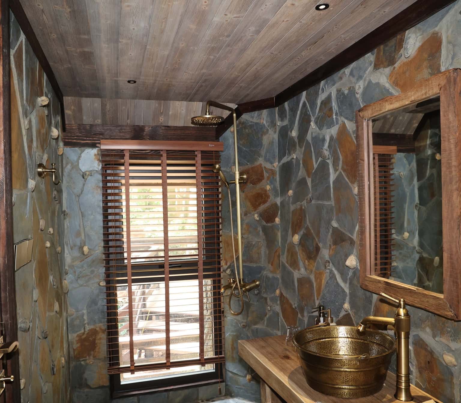 room 9u amaya retreat soc son ha noi