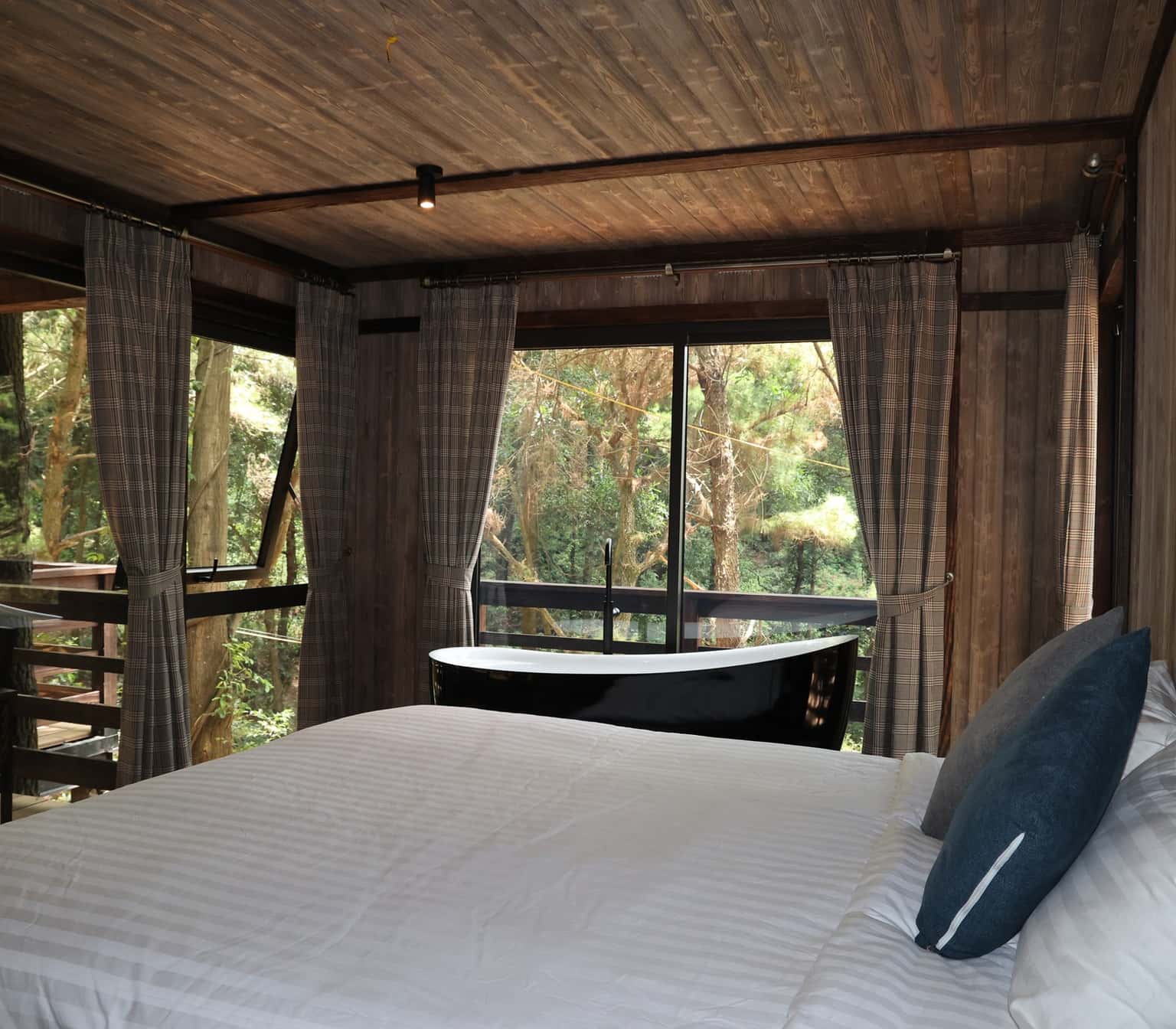room 9u amaya retreat soc son ha noi