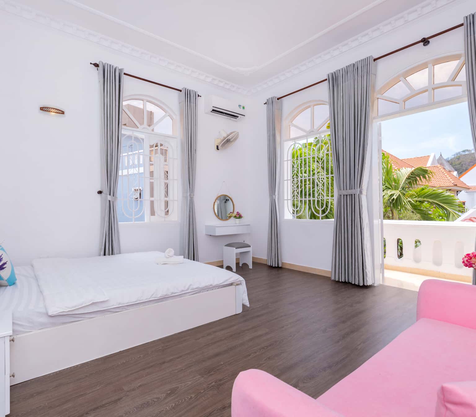 White Castle Villa, số 6A Lạc Long Quân, Vũng Tàu