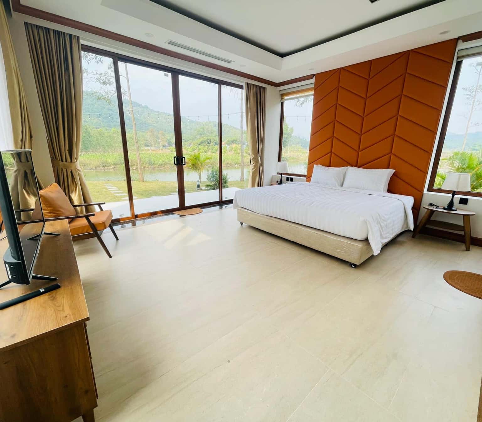 Amazing Home Villa HA21, Venus Đại Lải
