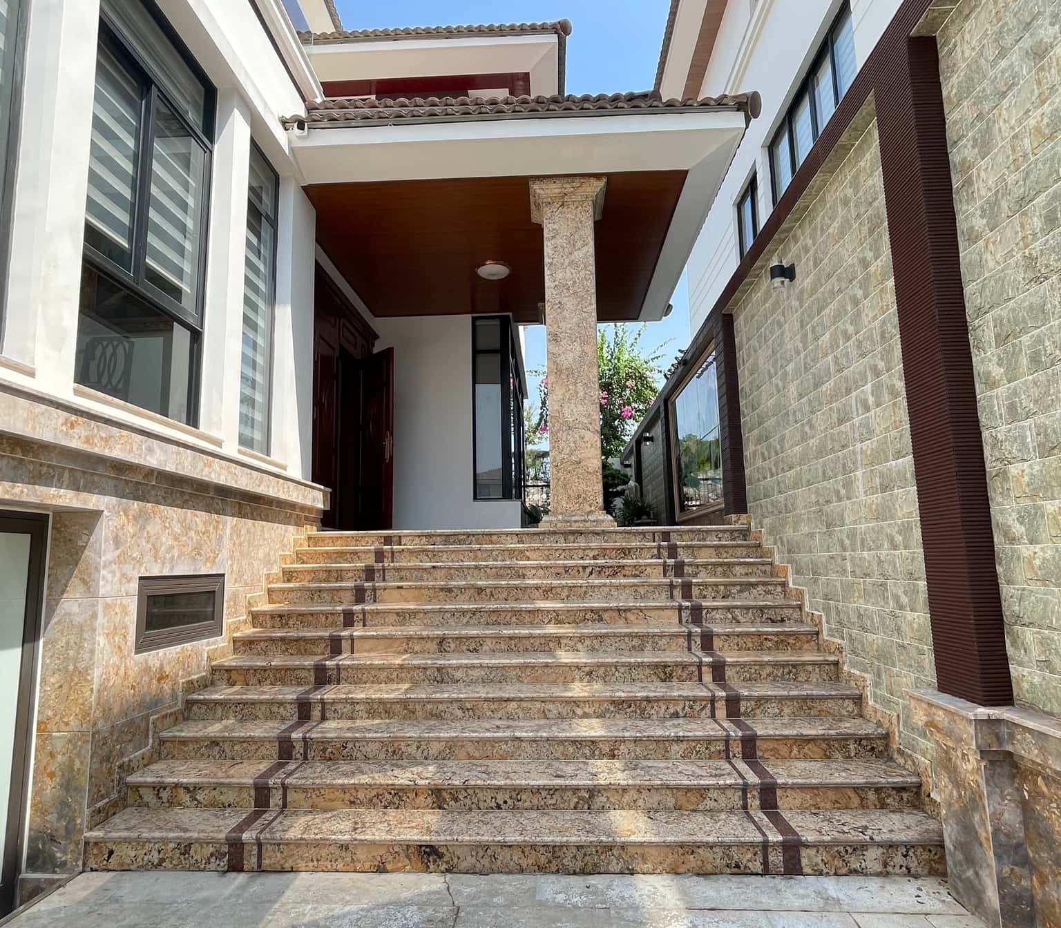 Villa BT9.03 – FLC Hạ Long, Hòn Gai