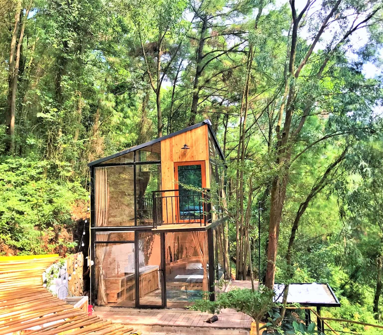 Nhà Gỗ Rừng Thông (De'bay Retreat) tại Lâm Trường, Sóc Sơn