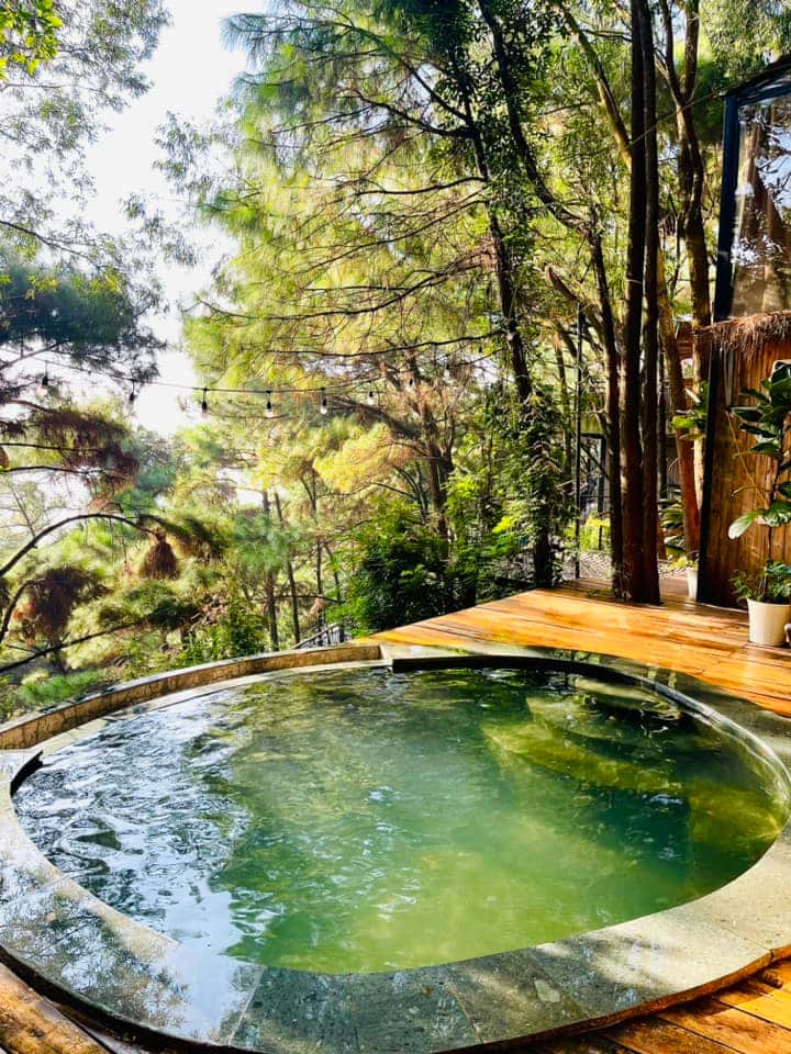 Nhà Gỗ Rừng Thông (De'bay Retreat) tại Lâm Trường, Sóc Sơn