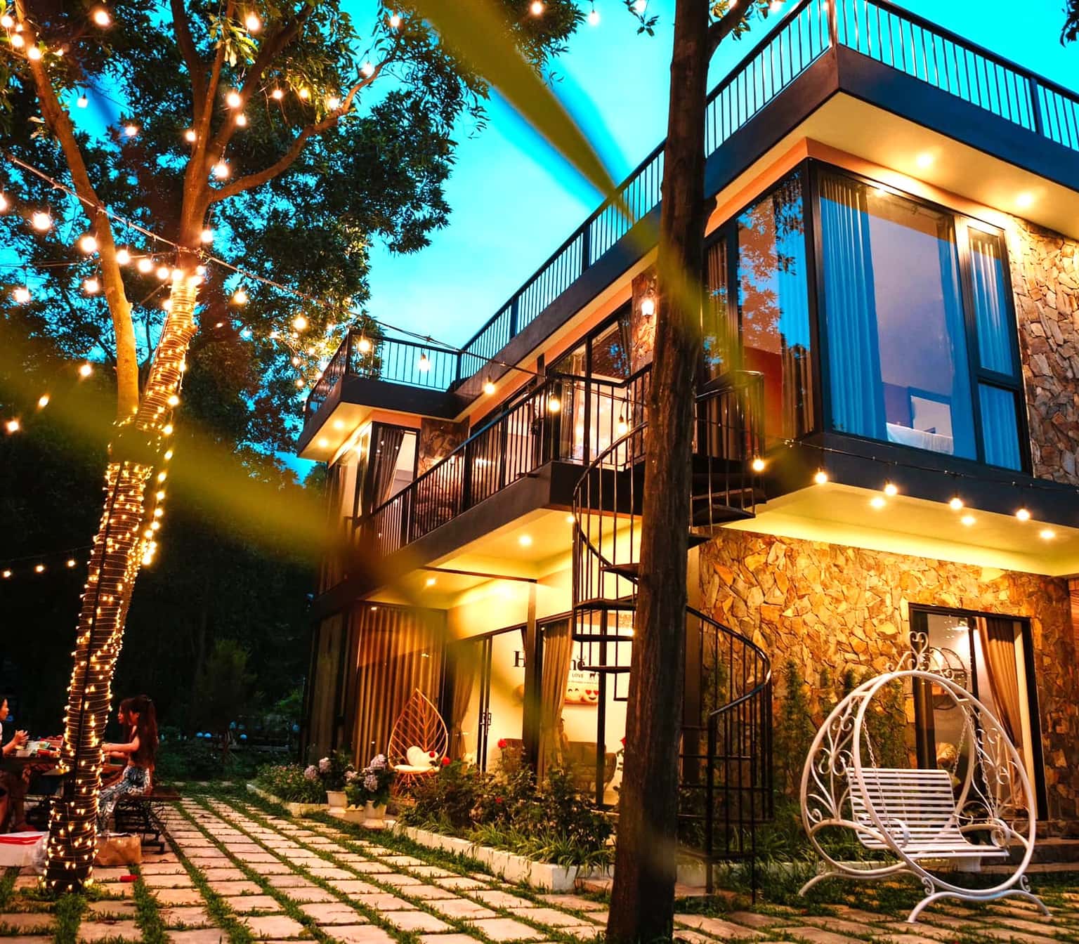 Nhà Kính (Moon Villa) tại Lâm Trường, Sóc Sơn