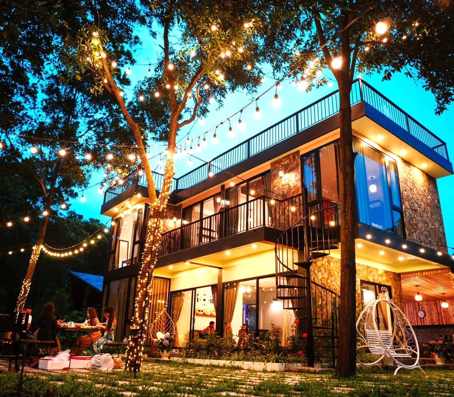 Nhà Kính (Moon Villa) tại Lâm Trường, Sóc Sơn