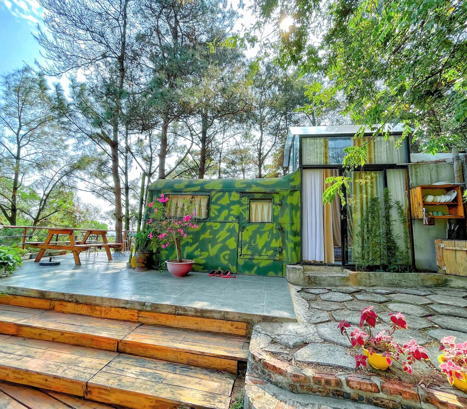 Nhà Boongke (De'bay Retreat) tại Lâm Trường, Sóc Sơn