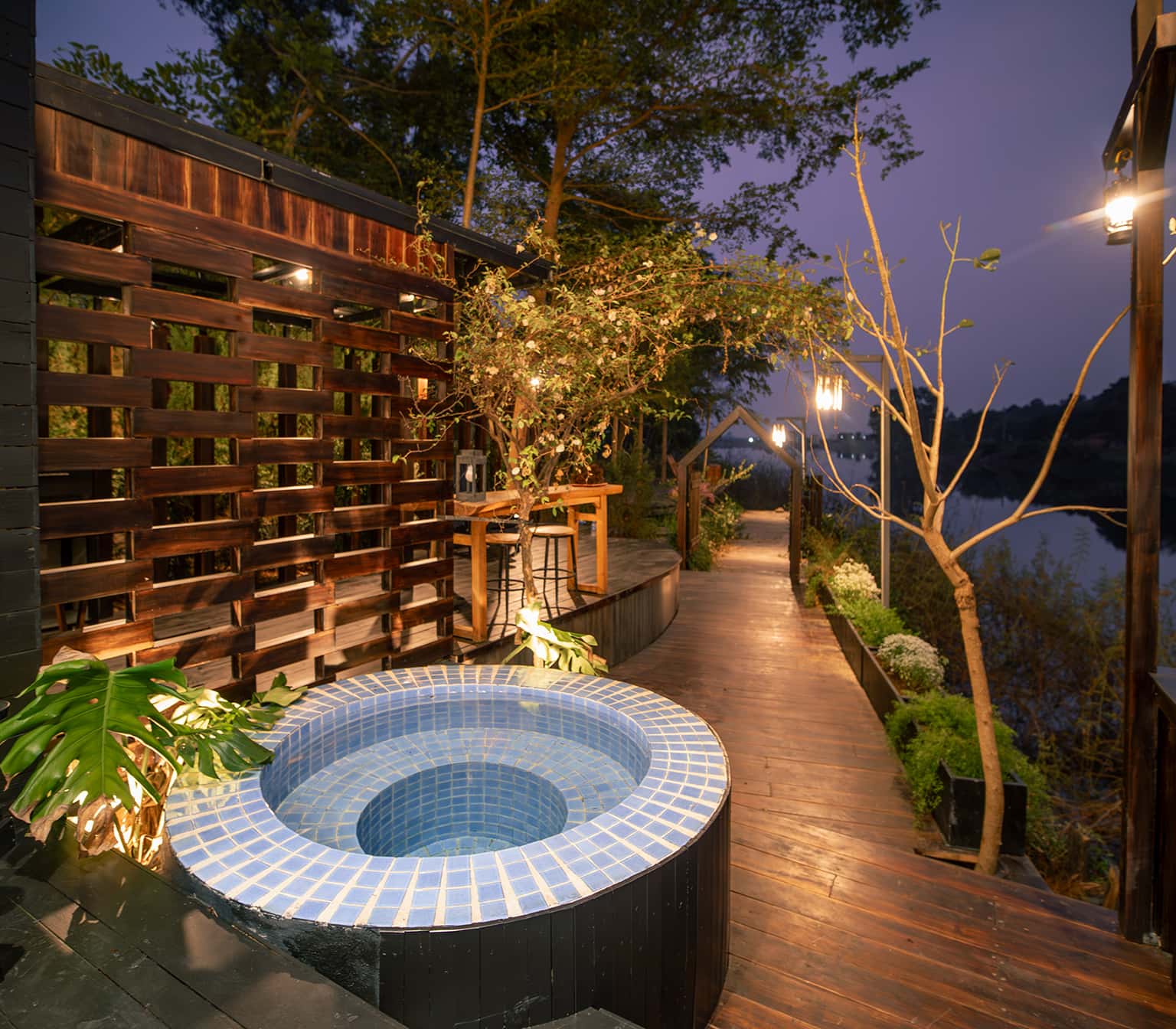 Lime Lakeside tại Lâm Trường, Sóc Sơn