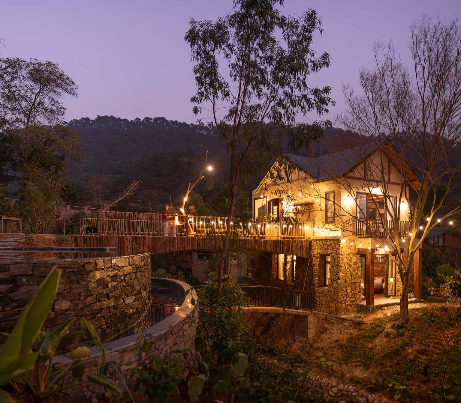 Quin House tại Lâm Trường, Sóc Sơn