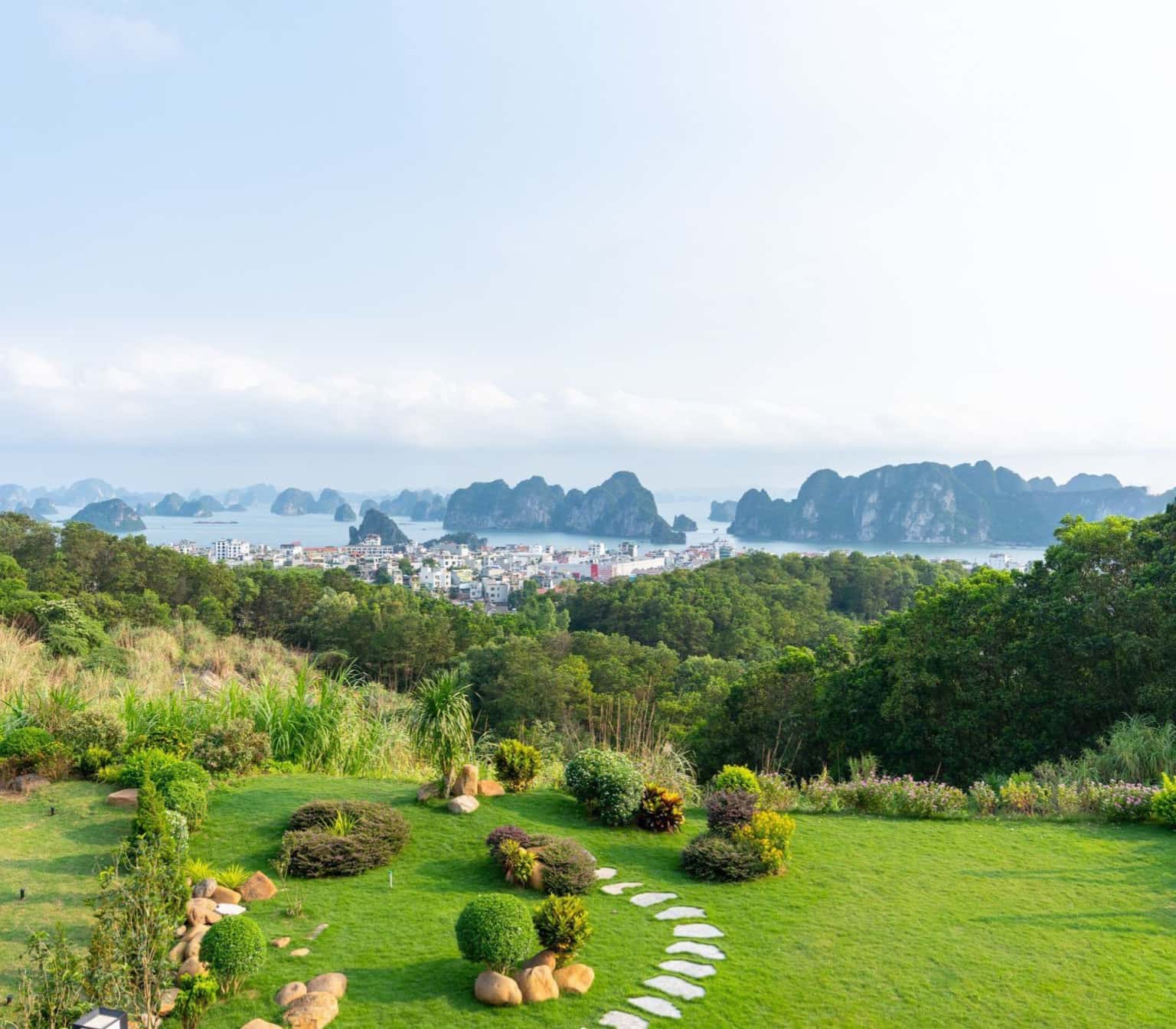 Villa BT12.44 – FLC Hạ Long, Hòn Gai