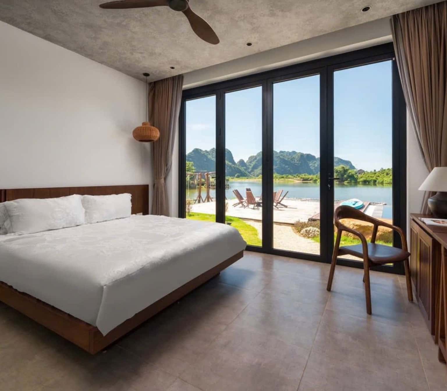 Balu Villa at Lạc Thủy, Hoà Bình