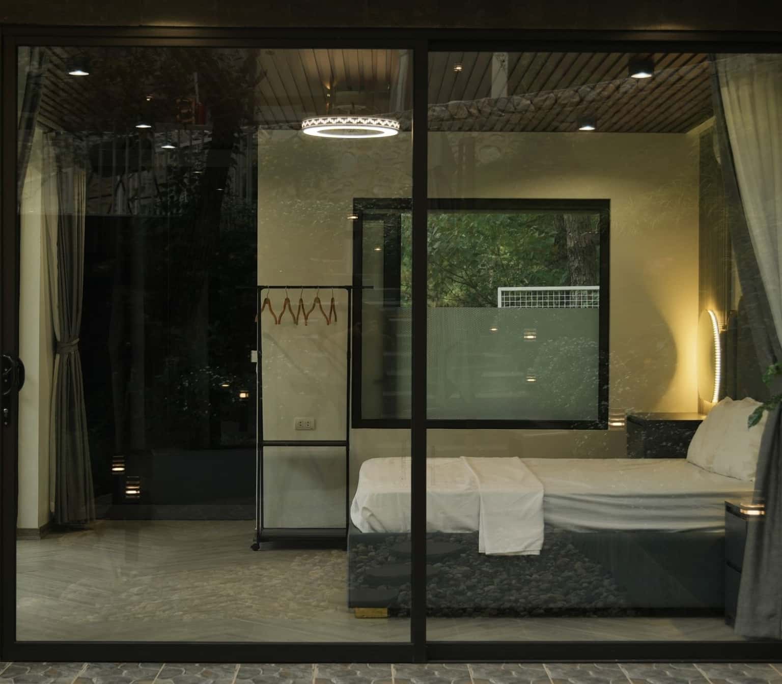 Bung Bame (Thái Bảo Retreat) tại Hồ Đồng Đò, Sóc Sơn