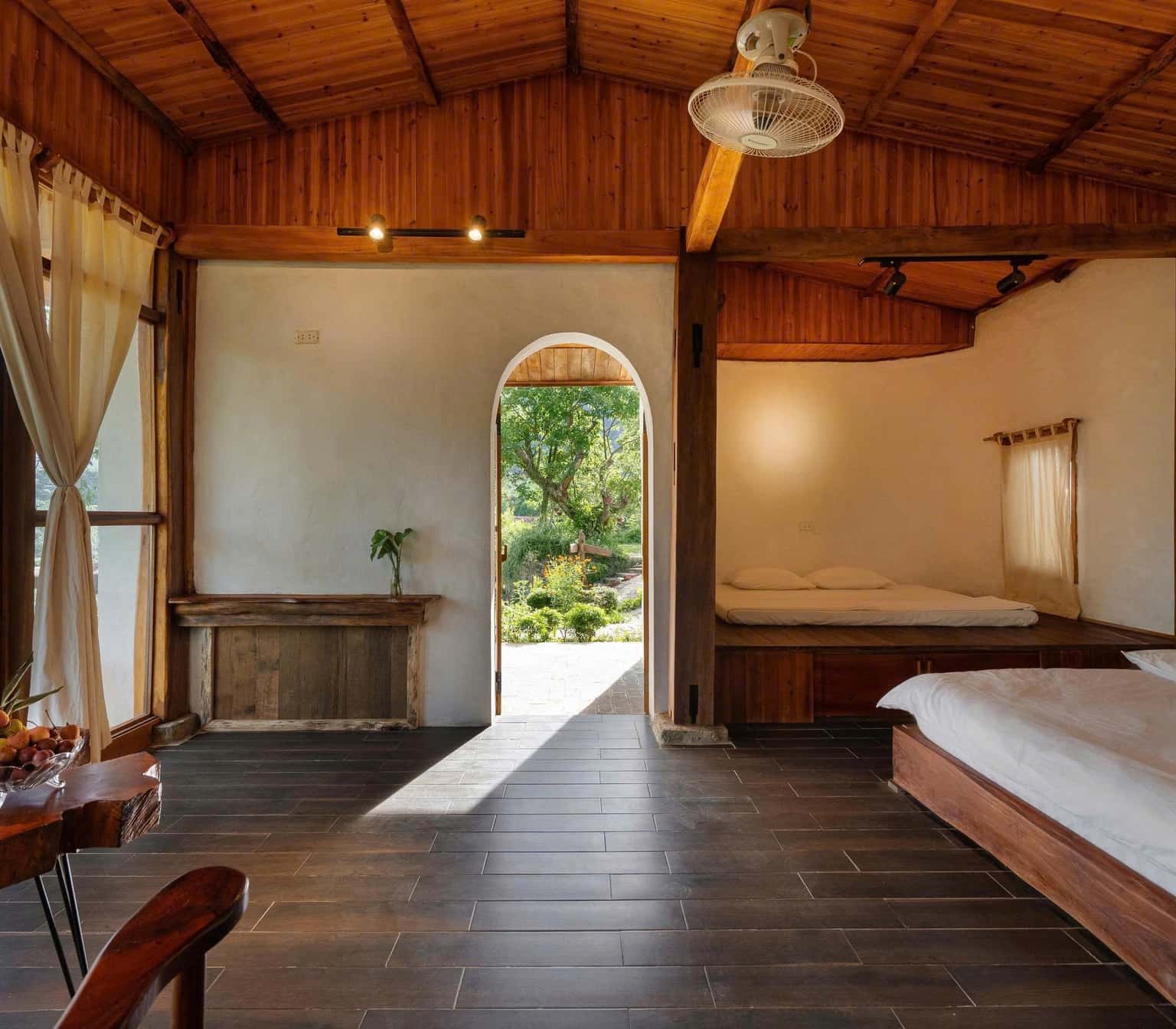 Nhà Mái Đá (Ké Retreat) in Đà Bắc, Hòa Bình