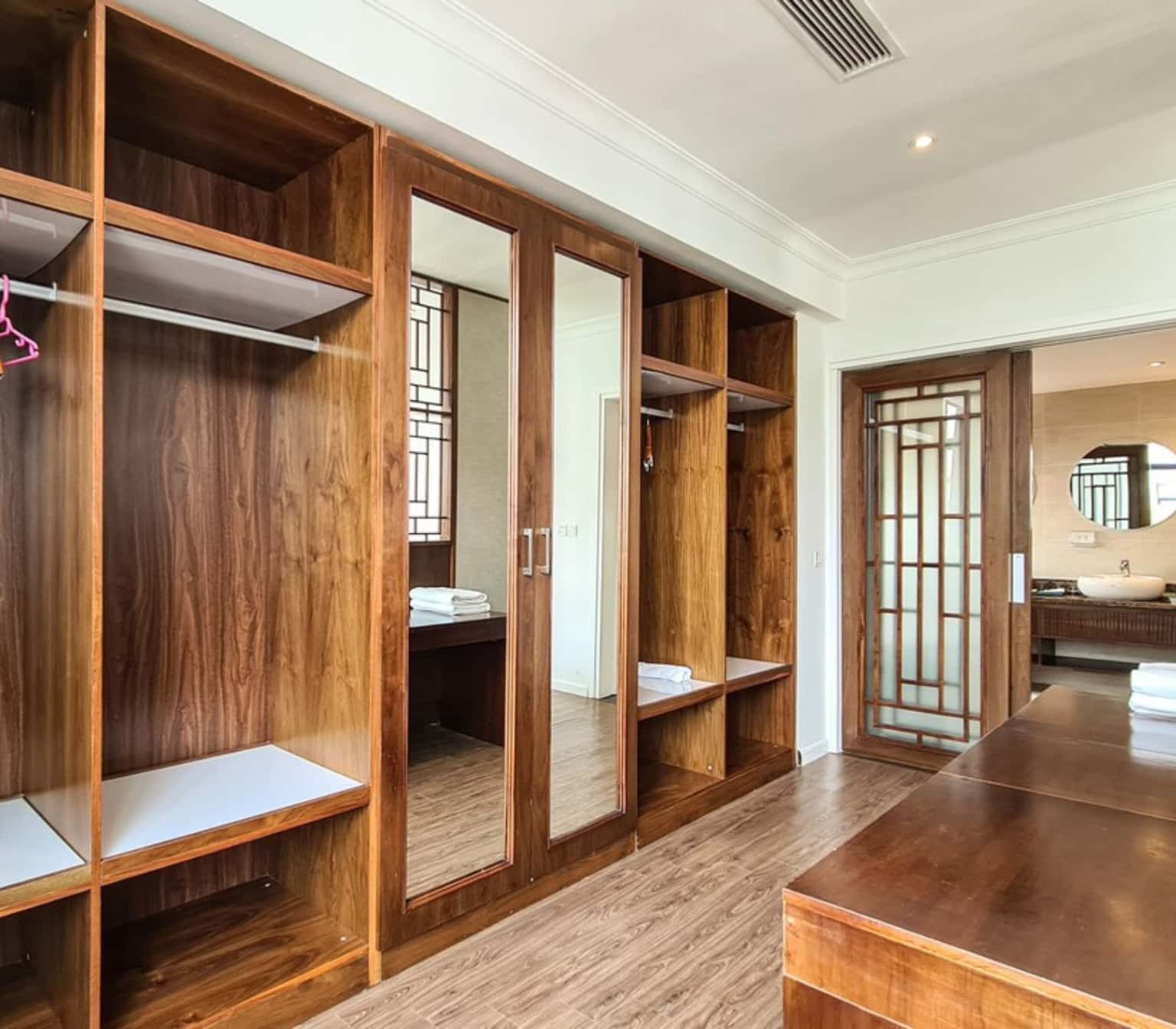 Villa BT6.33 – FLC Hạ Long, Hòn Gai