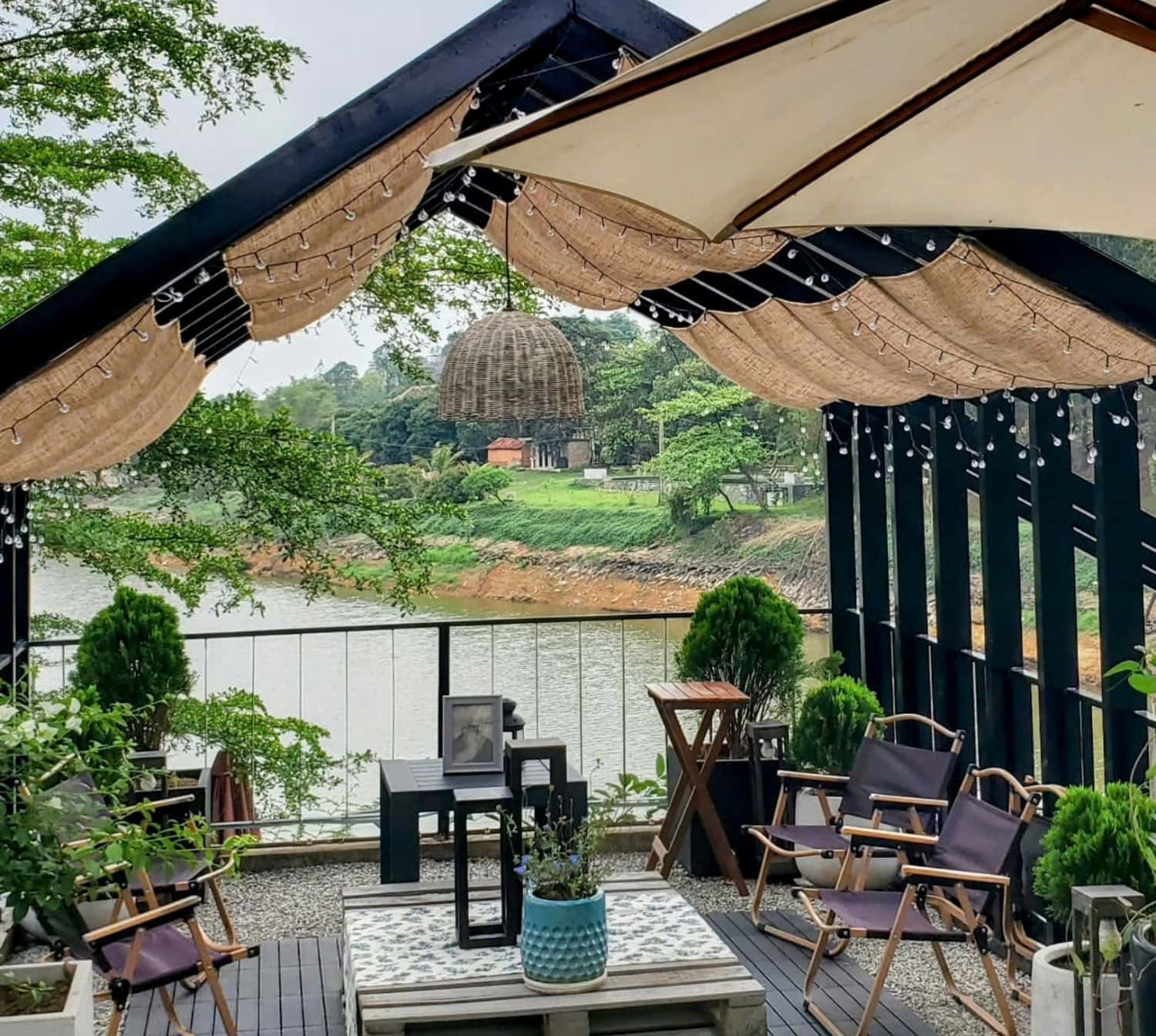 Lime Lakeside tại Lâm Trường, Sóc Sơn