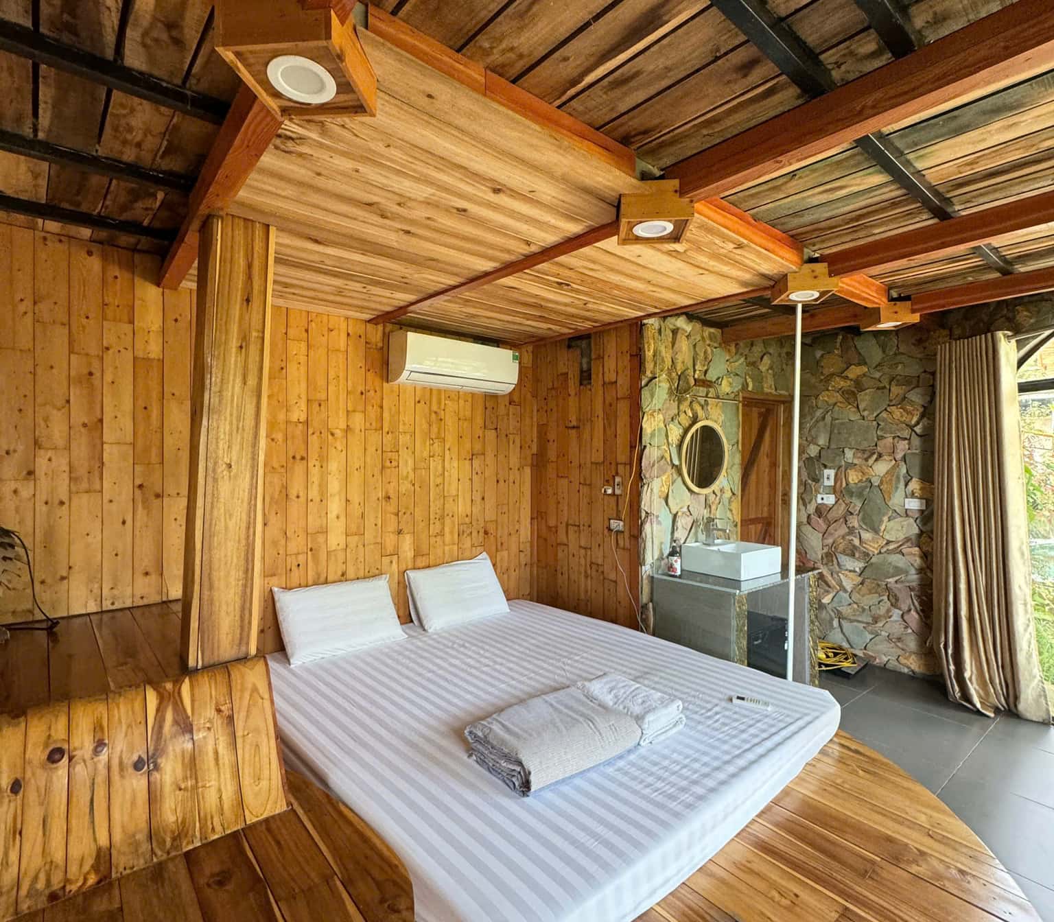 Nhà Tiny Moon (De'bay Retreat) tại Lâm Trường, Sóc Sơn