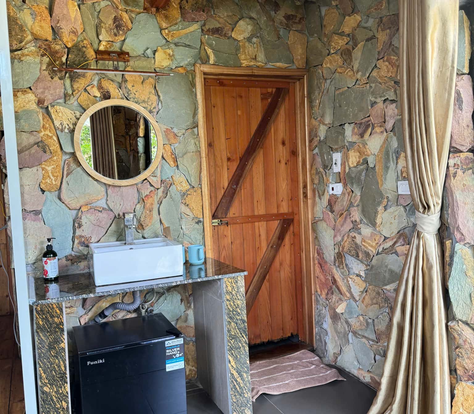Nhà Tiny Moon (De'bay Retreat) tại Lâm Trường, Sóc Sơn