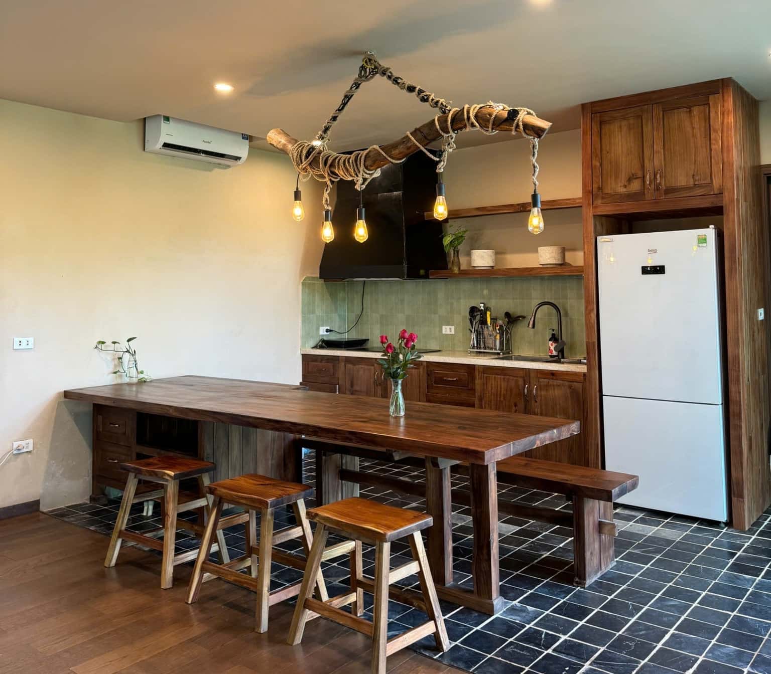 Bay 1 House - De'bay Retreat at Lâm Trường, Sóc Sơn