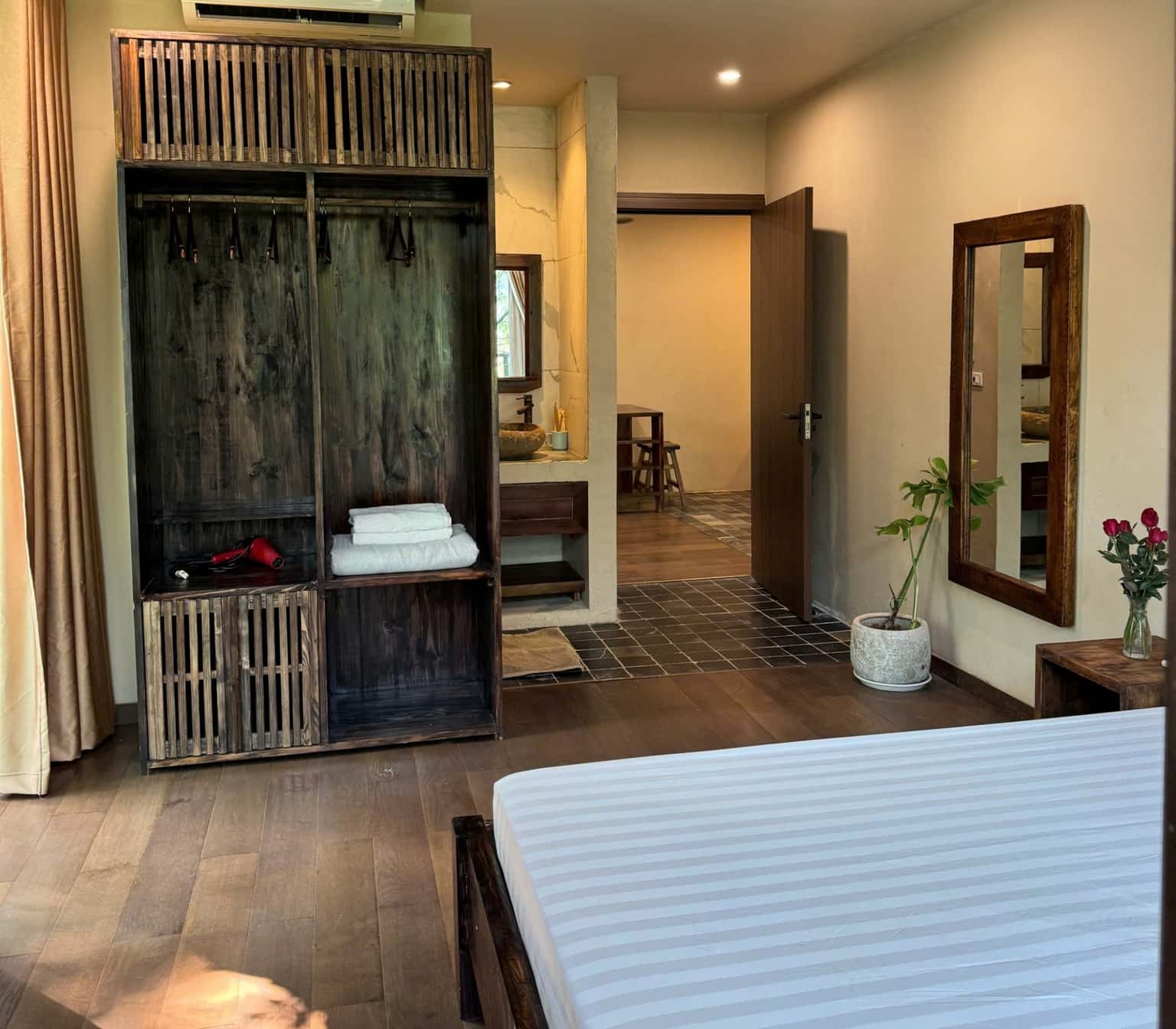 Bay 3 - De'bay Retreat at Lâm Trường, Sóc Sơn