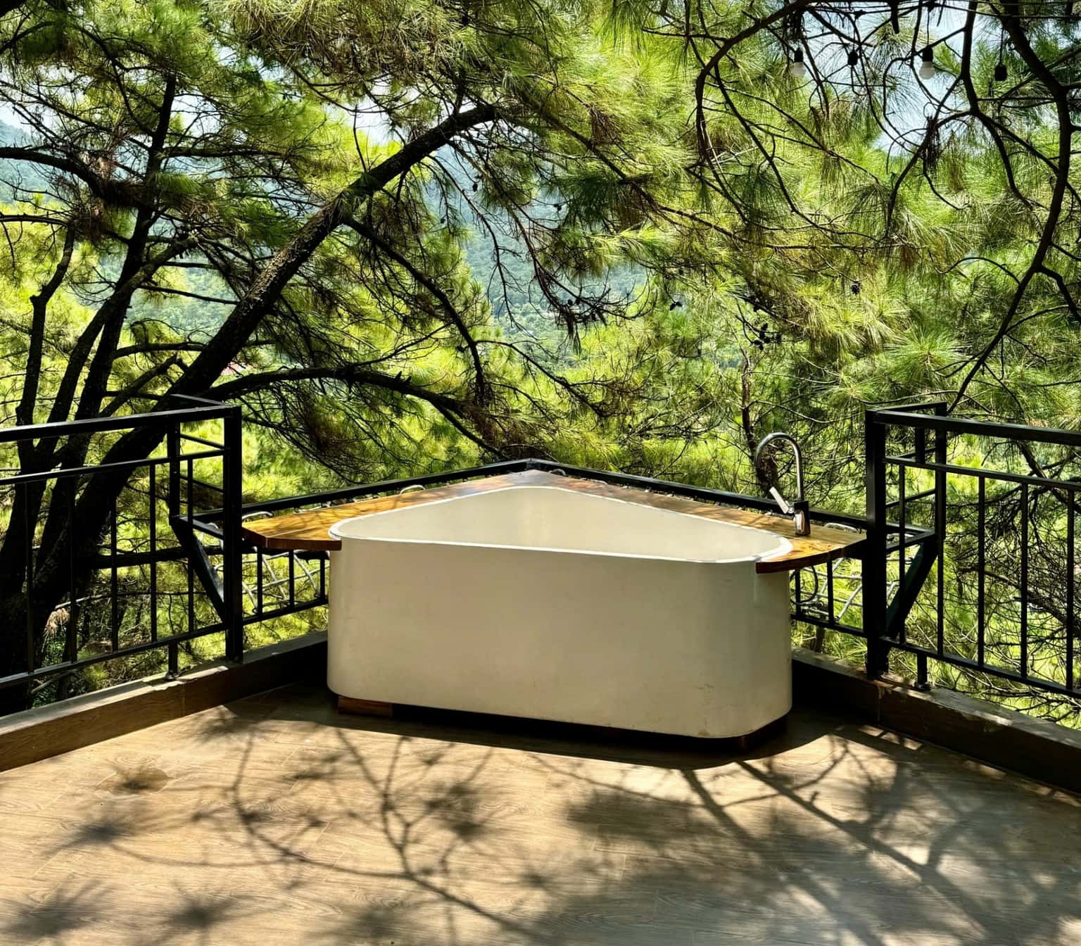 Bay 3 - De'bay Retreat at Lâm Trường, Sóc Sơn