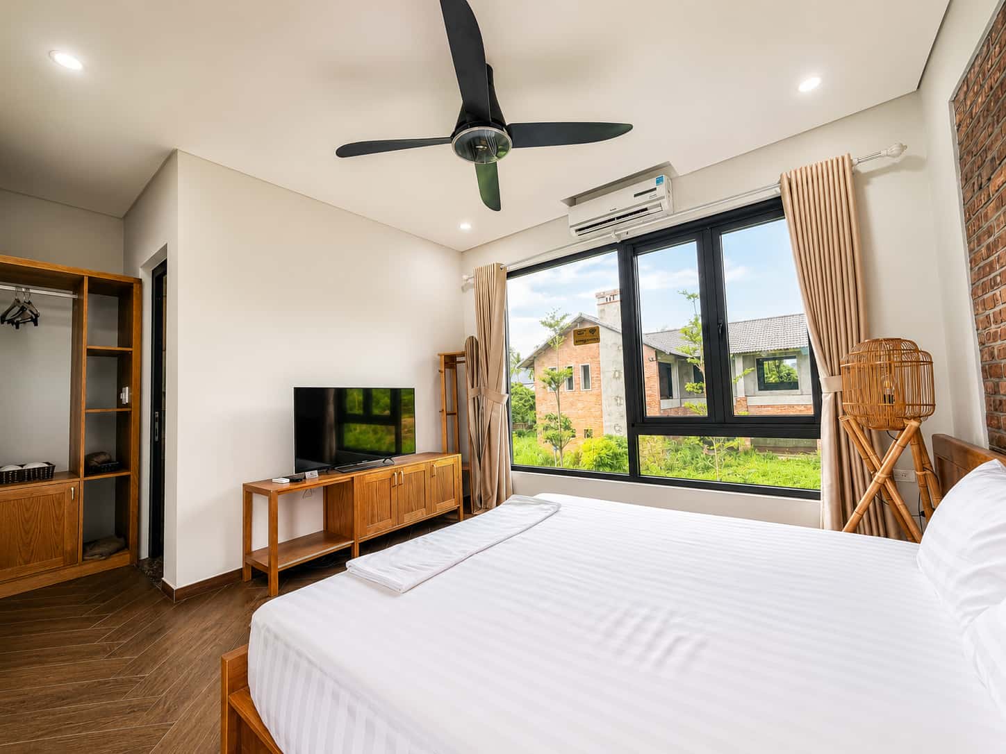 The Bright House tại Hiền Ninh, Sóc Sơn