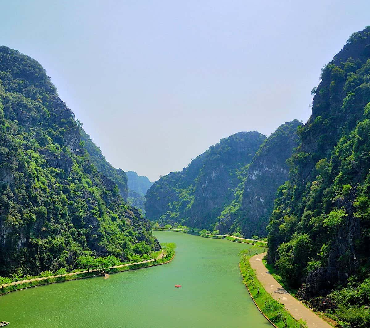 tuyet tinh coc dia diem du lich ninh binh attnib07