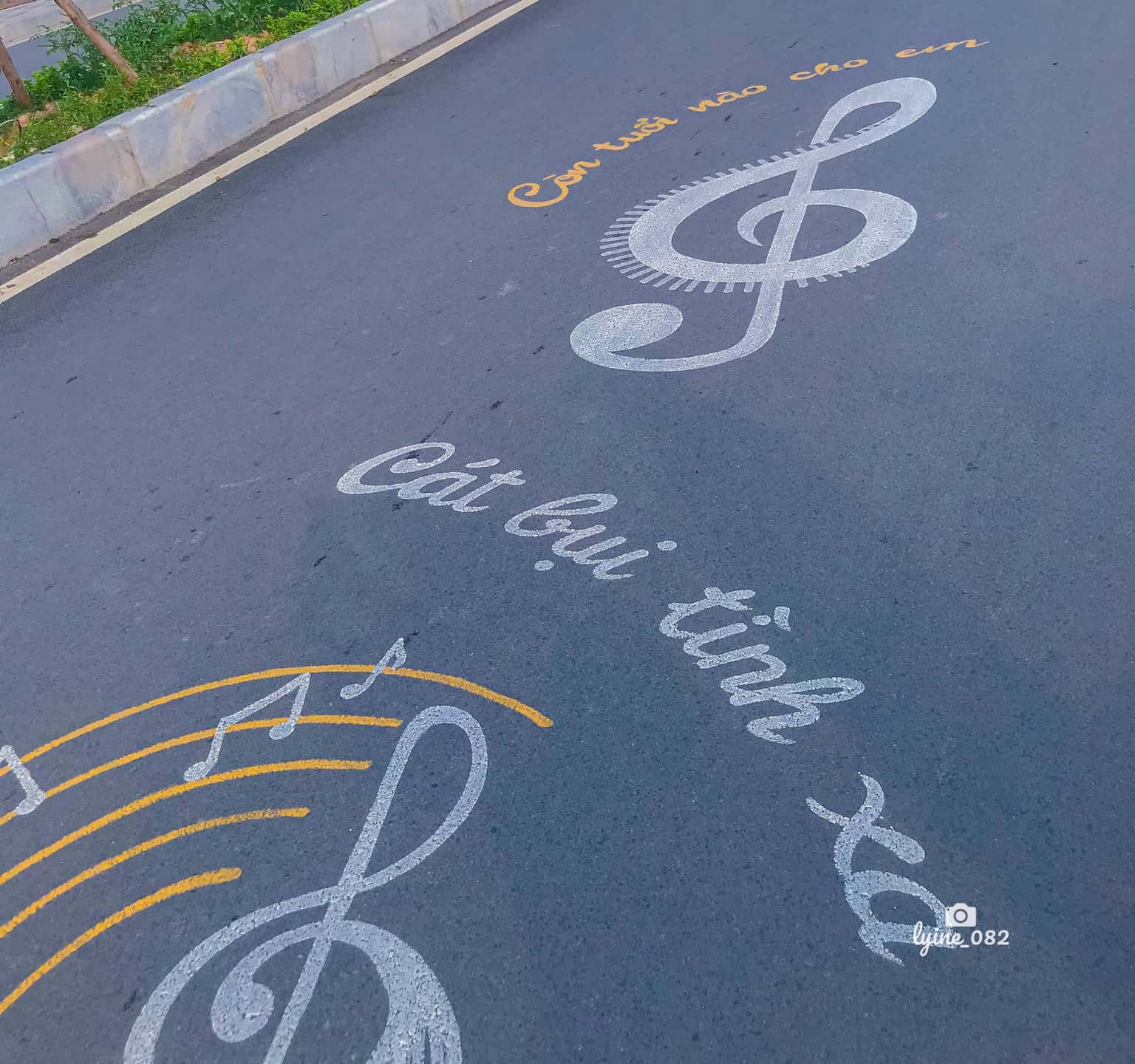 justfly pho di bo trinh cong son hanoi