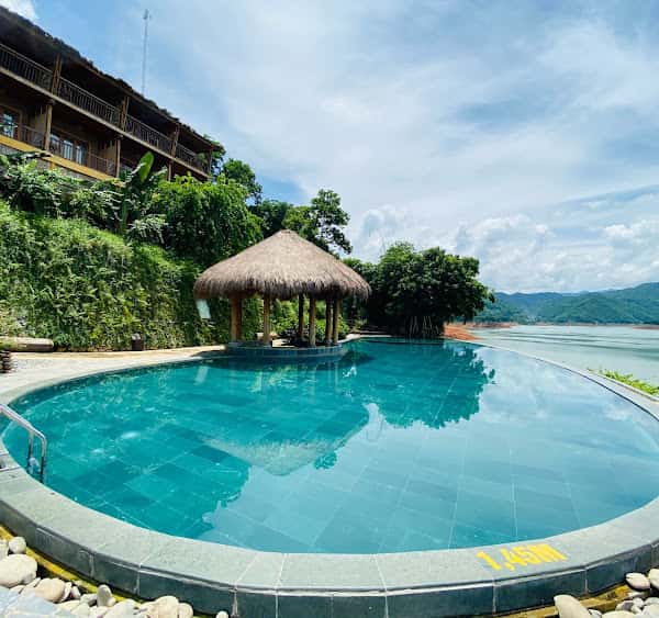 review danh gia nhan xet mai chau hideaway resort hoa binh ken can tran 