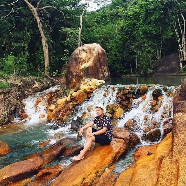 suoi da trekking nui dinh vung tau