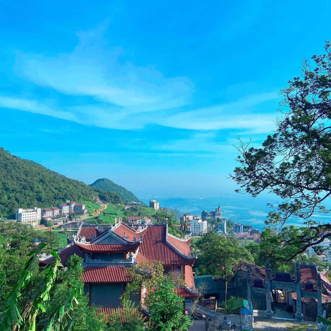 den ba chua thuong ngan tam dao vinh phuc 