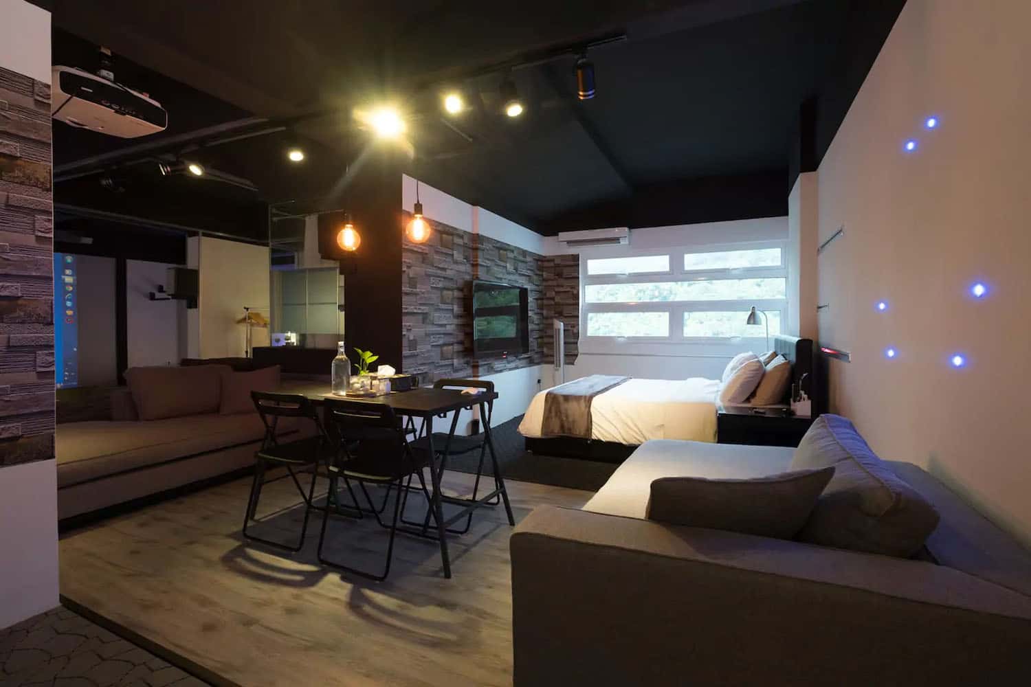 High Tech Modern Studio