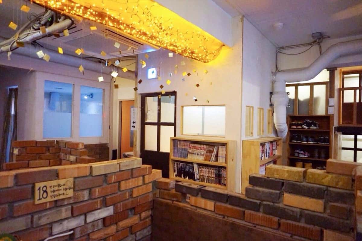 Cafe The Bridge