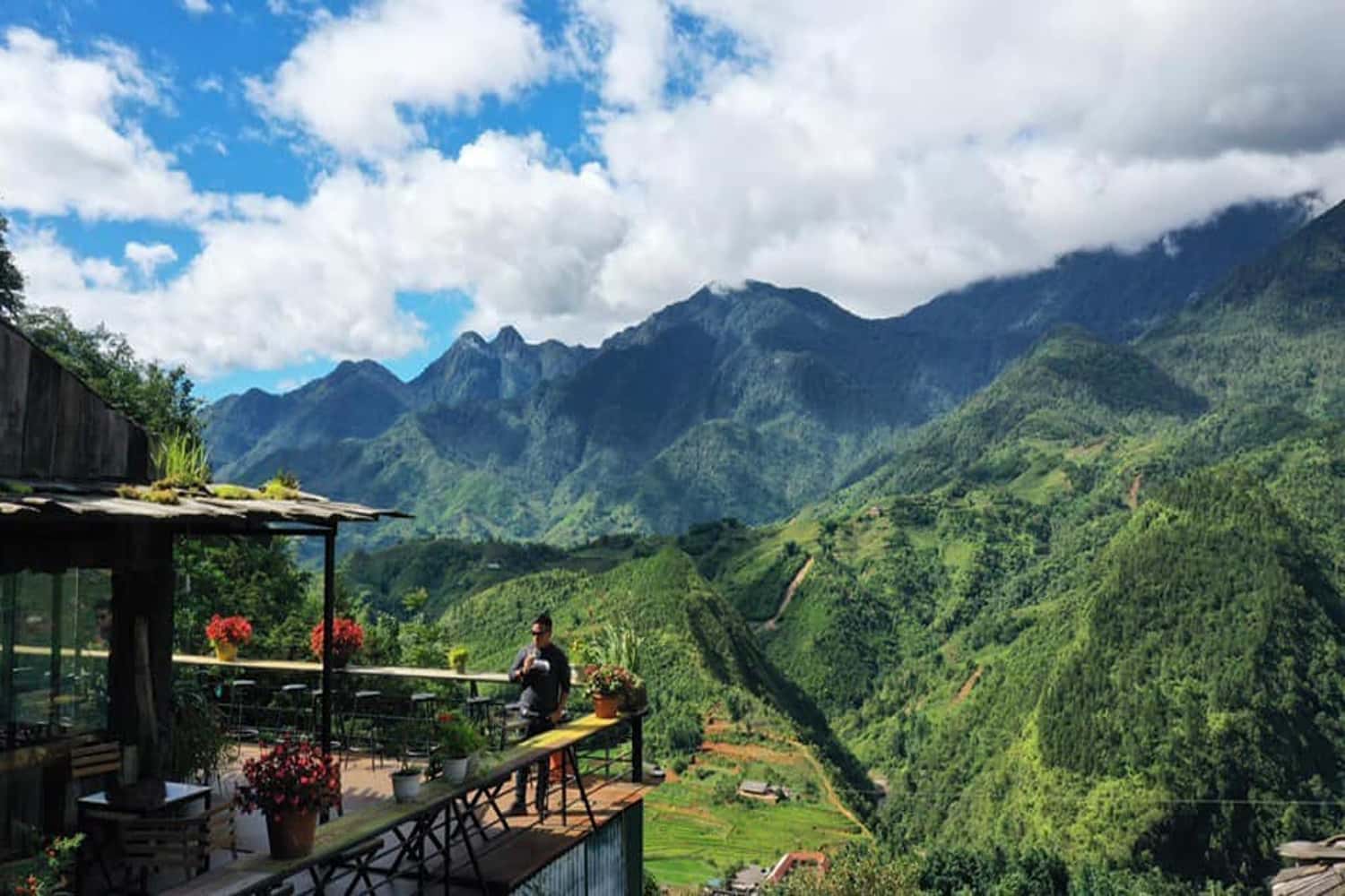 Zmong Cafe hay còn được biết đến với tên gọi “ Cà phê trên mây” 