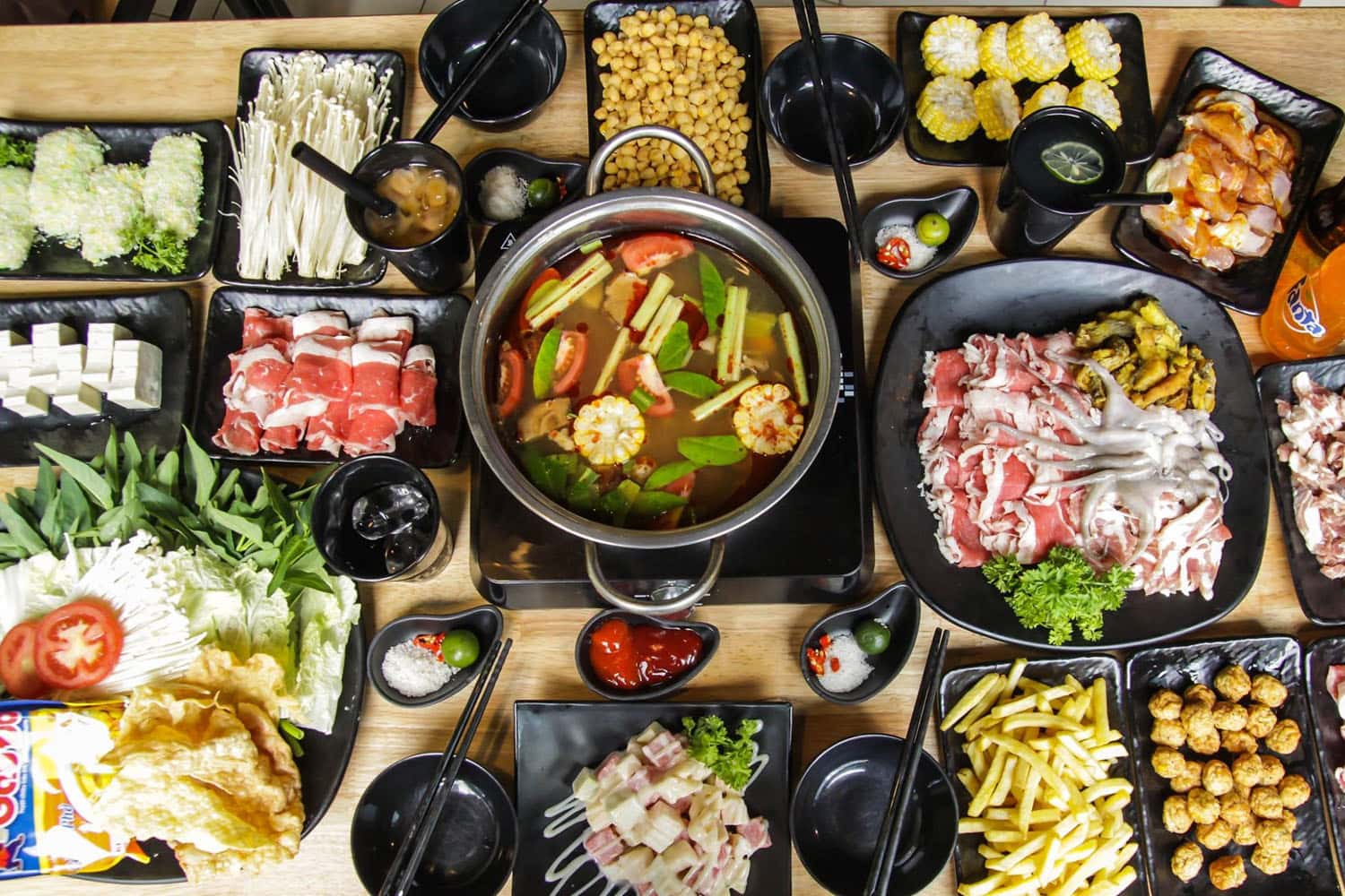 Buffet 99k Hà Nội lẩu bò mỹ Hội Quán