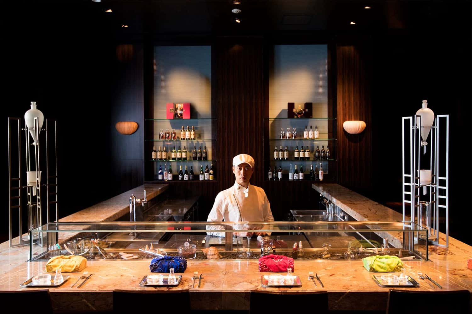 Tapas Molecular Bar