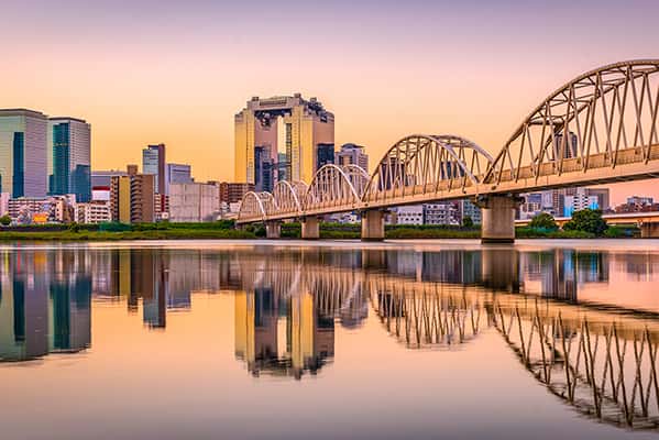 Hướng dẫn di chuyển tiết kiệm và an toàn ở Osaka