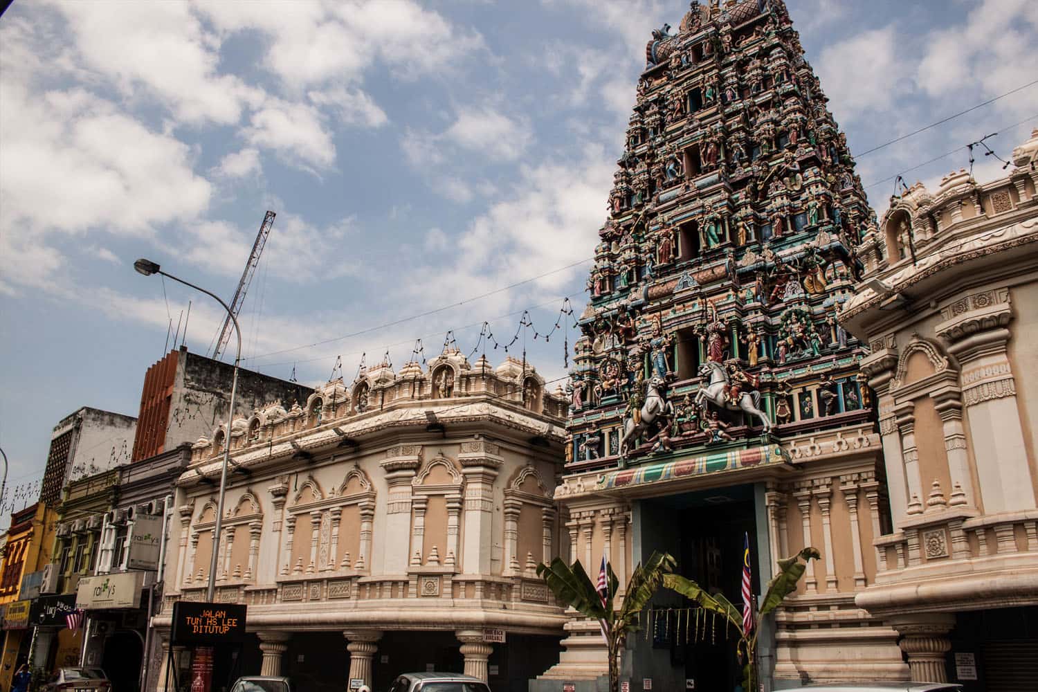 Đền Sri Mahamariamman