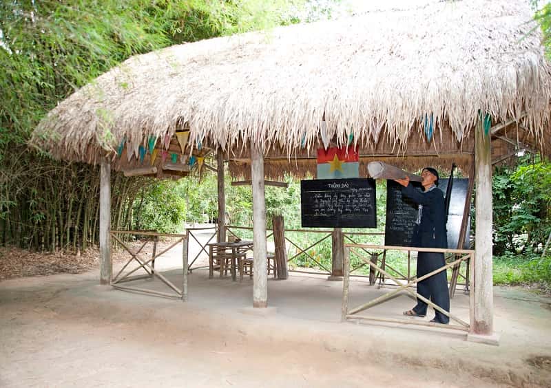 Khu vực tái hiện chiến tranh