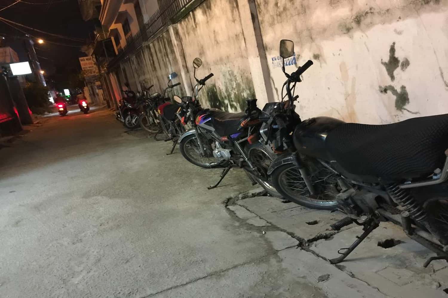 Freedom Hostel Huế cho thuê xe máy