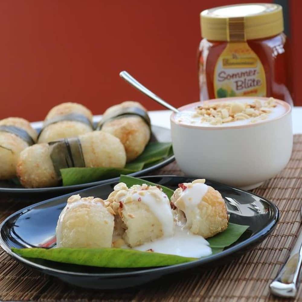 Chuối nếp nướng