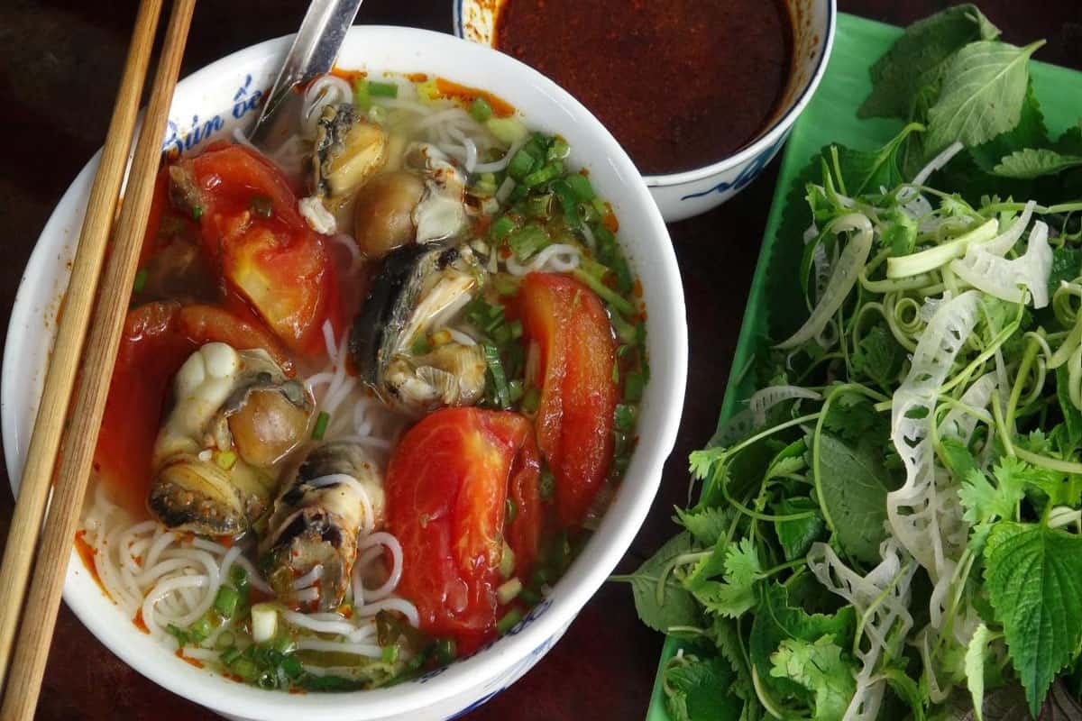 Bún ốc Ngõ chợ Đồng Xuân