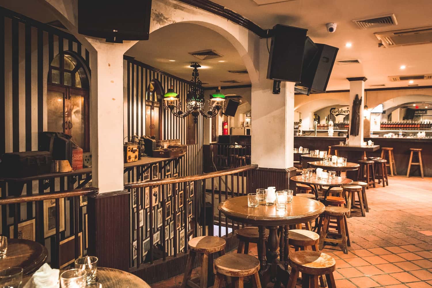 Molly Bar