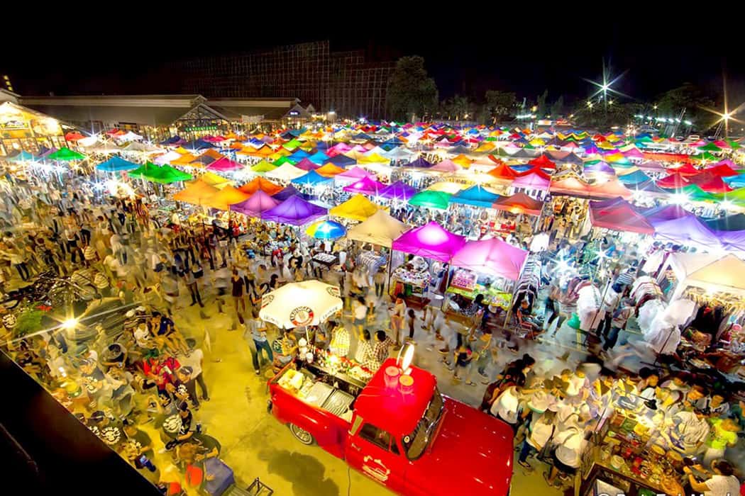 Chợ đêm Sukhumvit