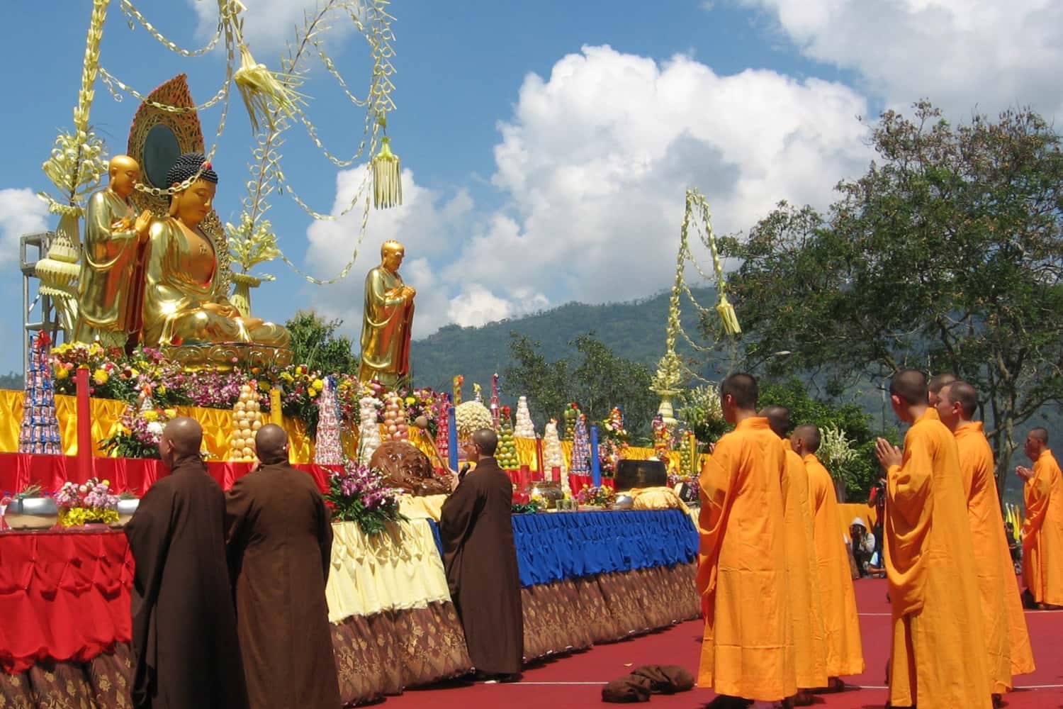 Ngày Lễ Vesak Bochea