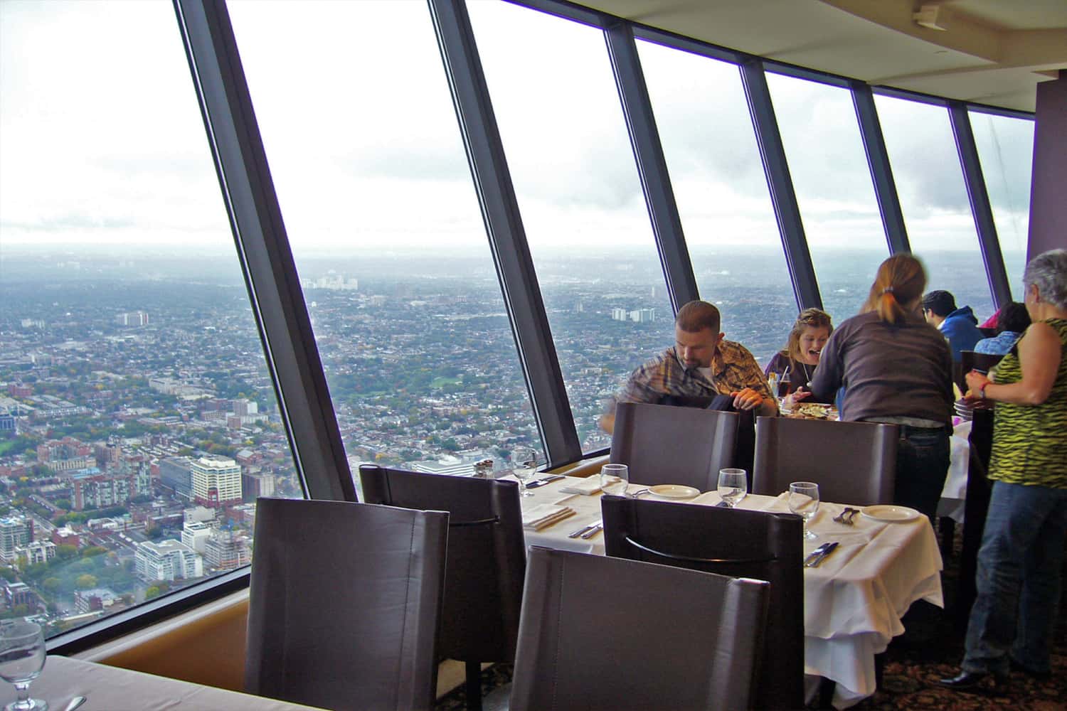 View từ The Meridian Revolving Restaurant