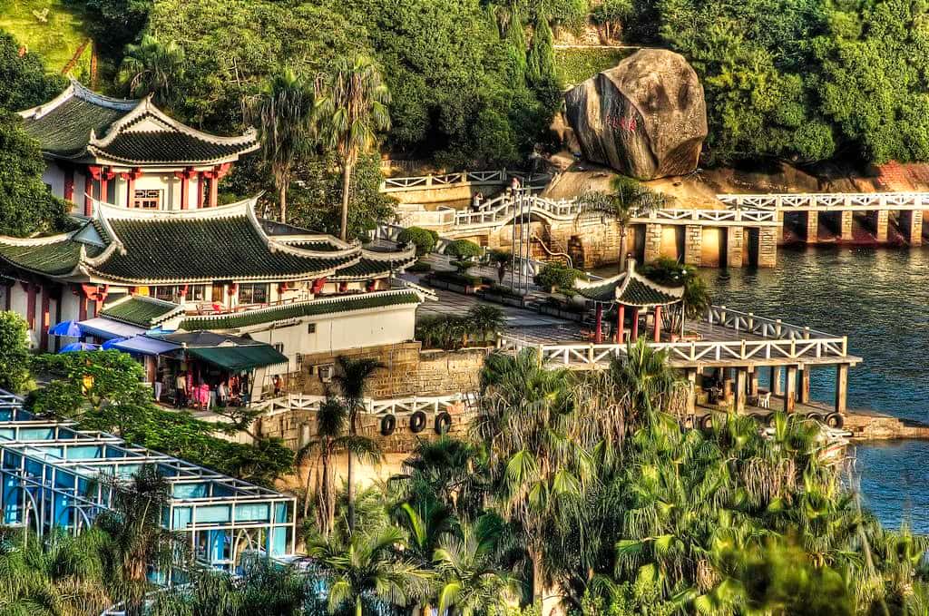 Tháng 4 là thời gian đẹp nhất để bạn ghé thăm thành phố này.