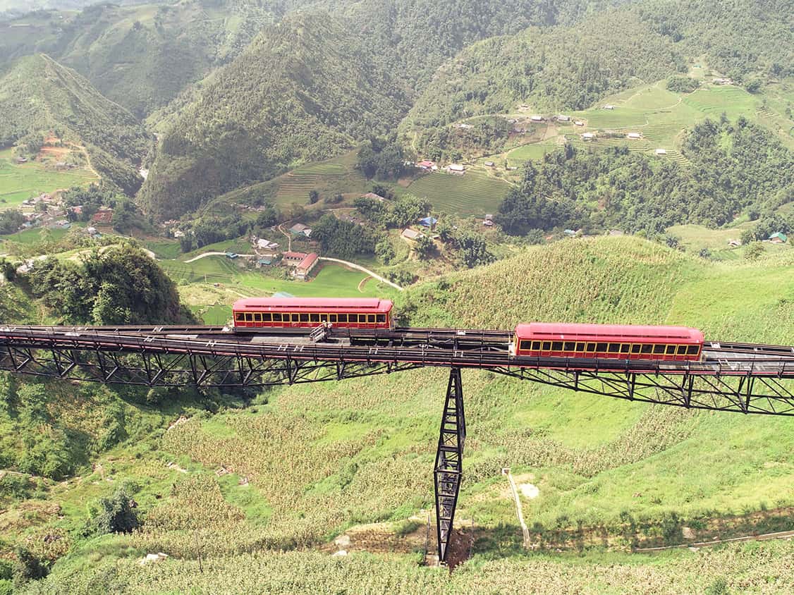 Tàu hỏa đi Sapa