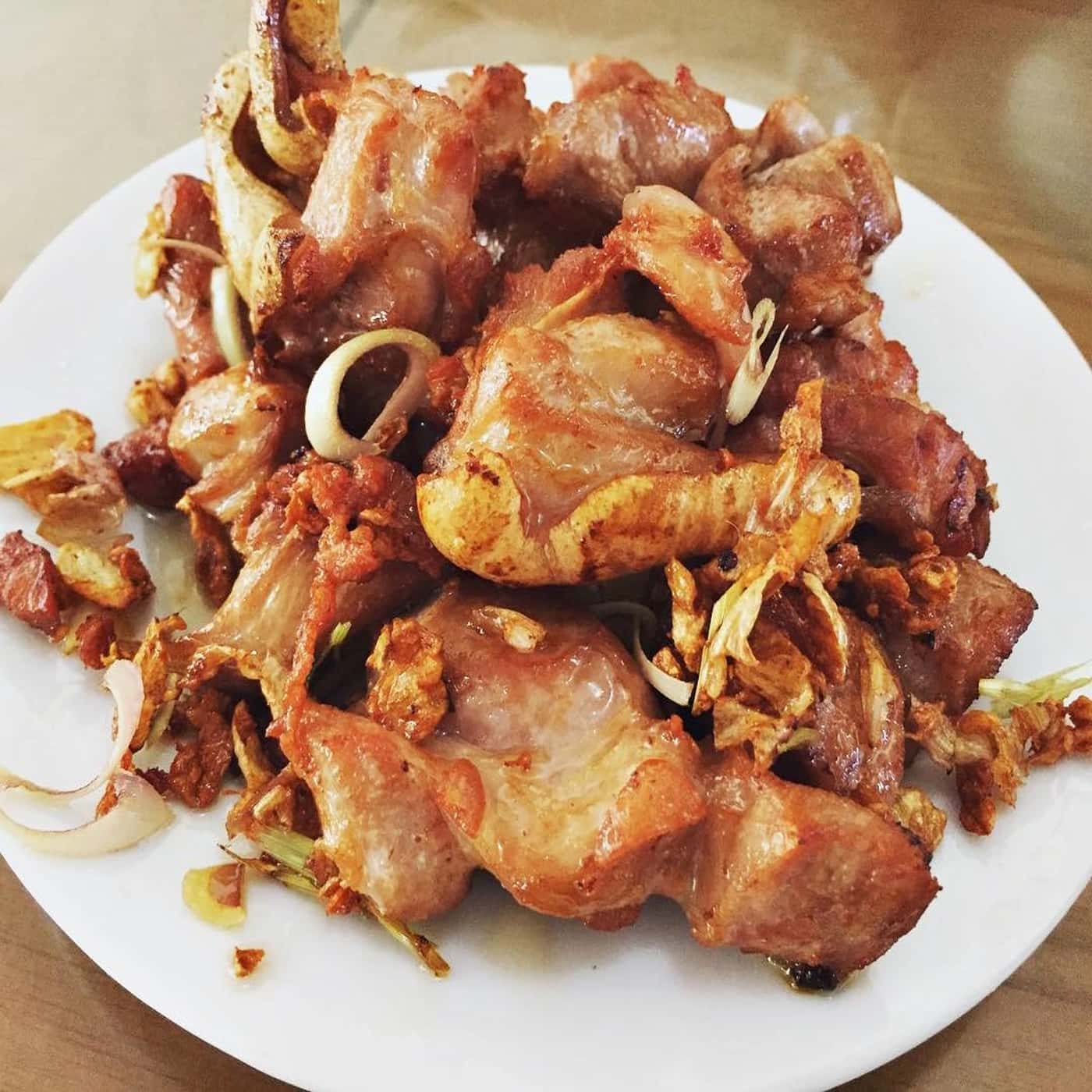 Từng miếng bê non mềm ngọt thơm nức mũi