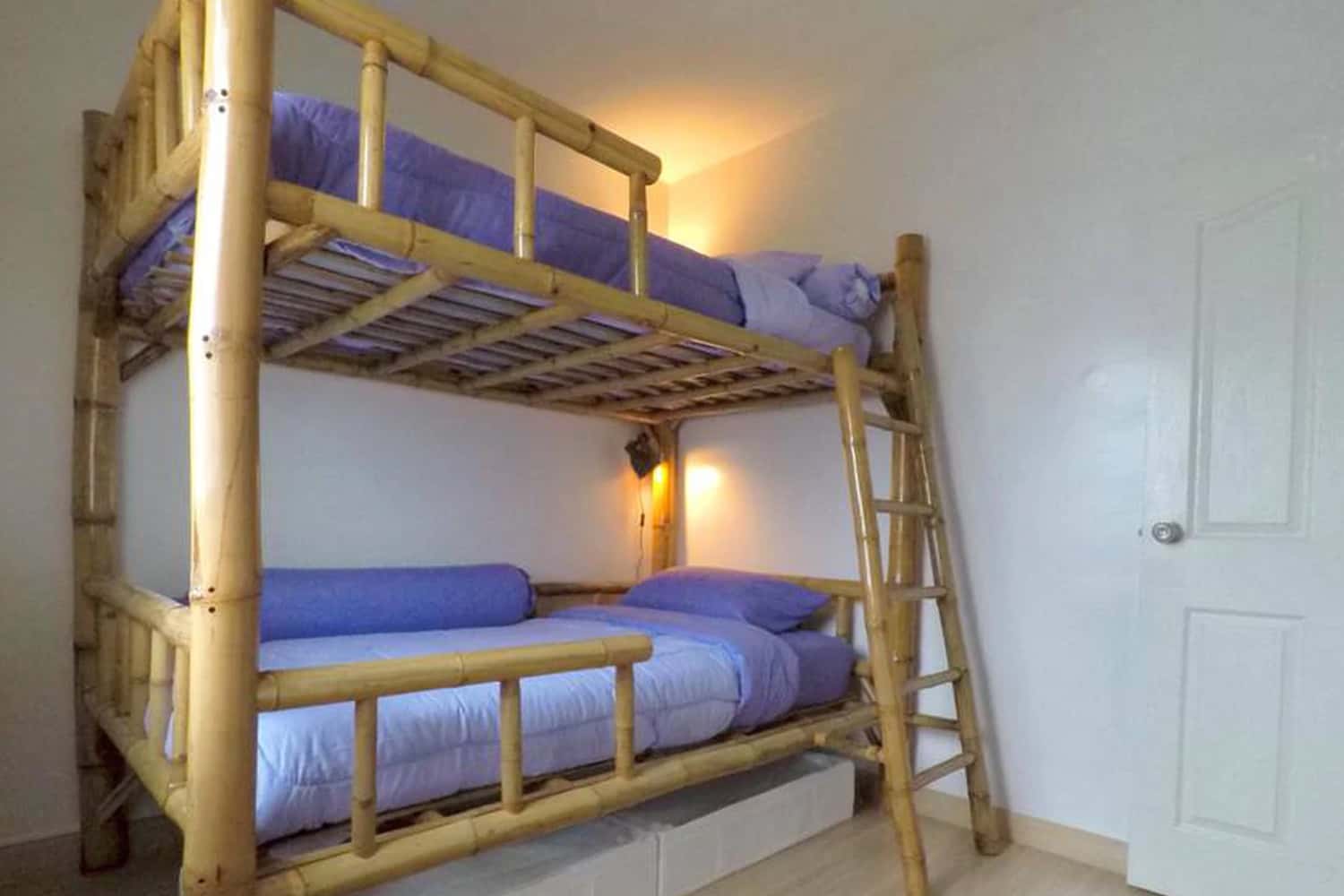 Ngôi nhà cho 7 người tại thị trấn Phuket, scooter miễn phí