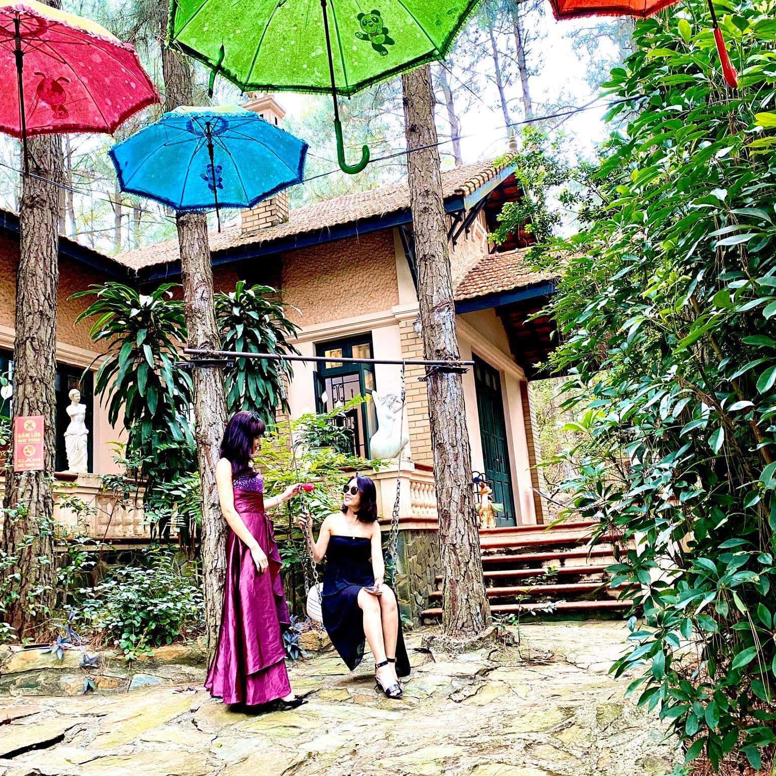 Pine Villa 2 - Villa Pháp giữa rừng thông, sự hòa trộn giữa hiện đại và cổ điển