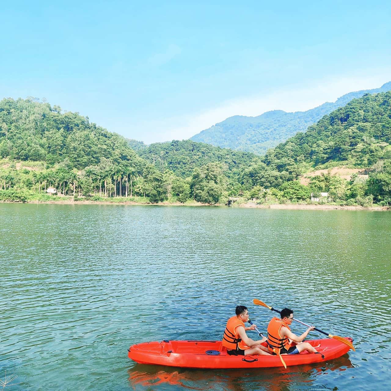 hoat-dong-tai-moon-lake-house-homestay-soc-son-ha-noi-04